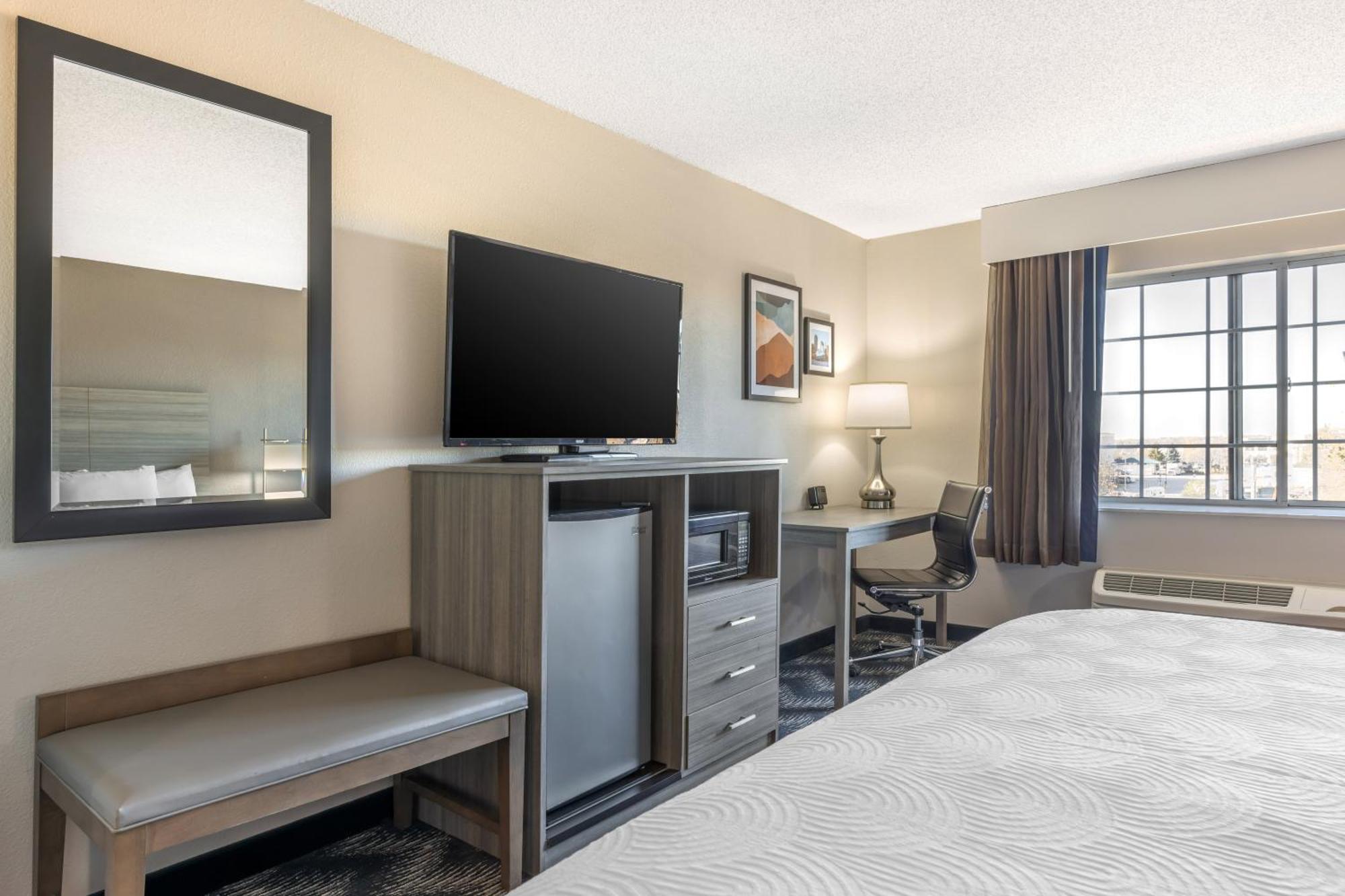 Country Inn & Suites By Radisson Bolingbrook, I-55 Экстерьер фото