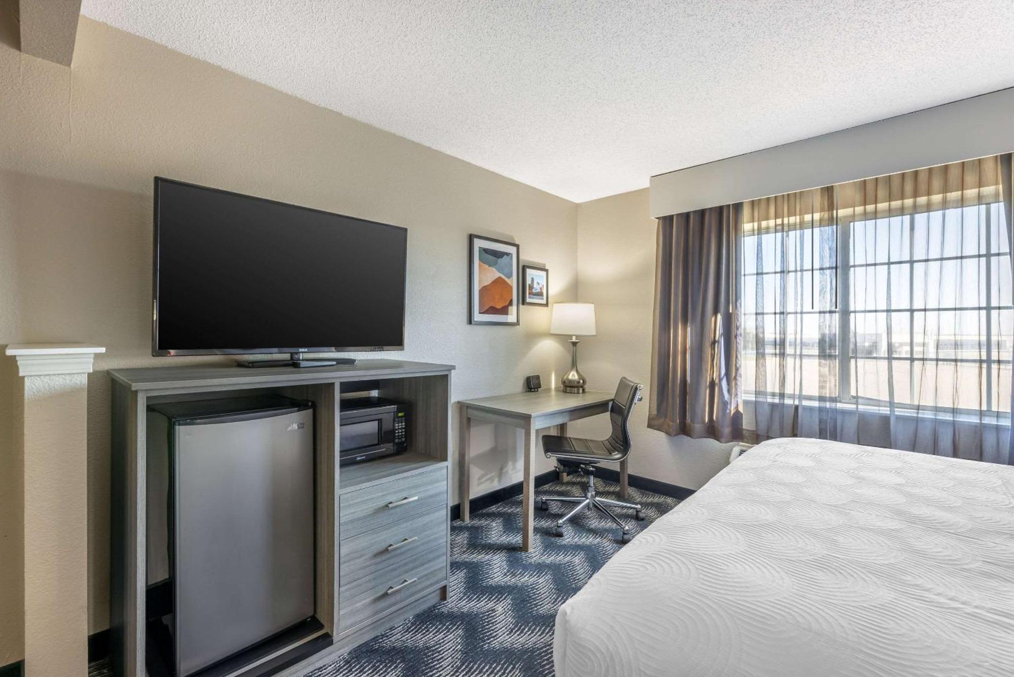 Country Inn & Suites By Radisson Bolingbrook, I-55 Экстерьер фото